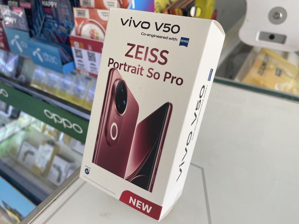 high-end-smartphones-galore-at-saisinphone2-in-na-chaluai